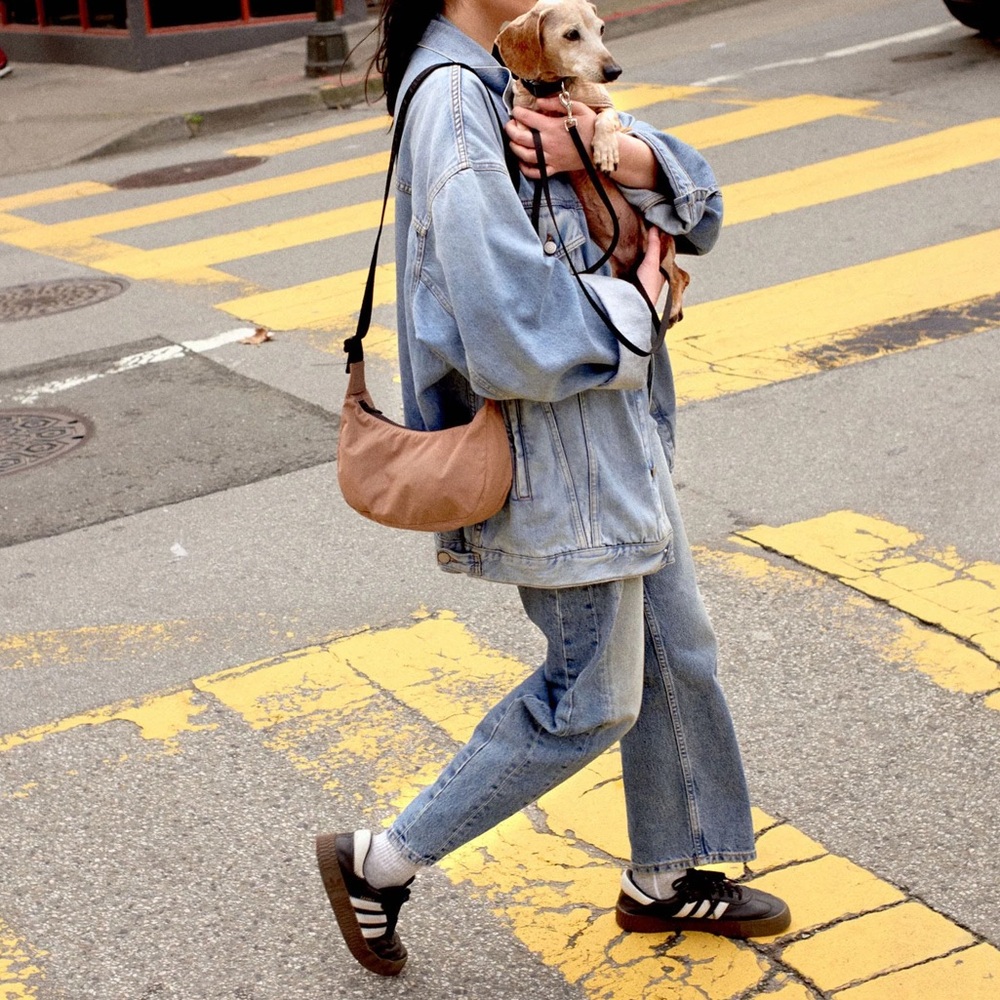 BAGGU Cocoa Small Nylon Crescent Bag